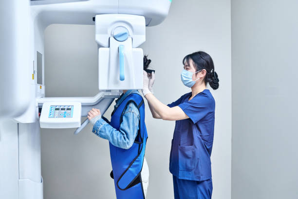 Best Mobile Emergency Dentist in Socastee, SC